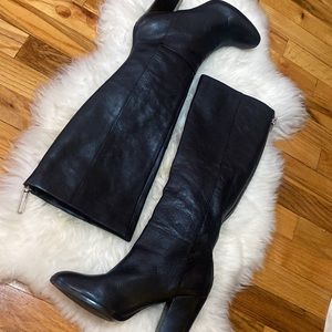 ALDO Black Genuine Leather Boots w Silver Zipper in Back